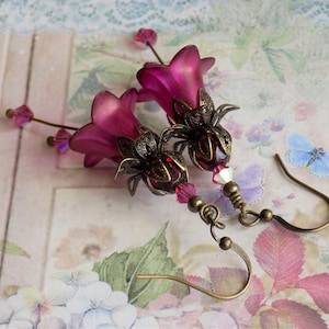 Fairycore Wild Plum Hand Painted Lucite Vintage Style Flower Dangle Earrings