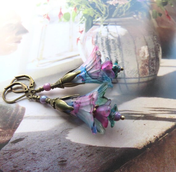 Boucles D'Oreilles Pendantes Vintage - Éléments Verts Et Translucides, Neuf Avec Étiquettes