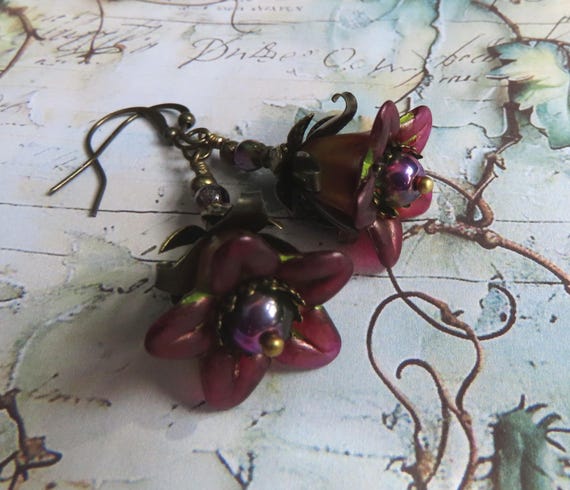 Fairycore "Deadly Nightshade" Vintage Style Flower Dangle Earrings