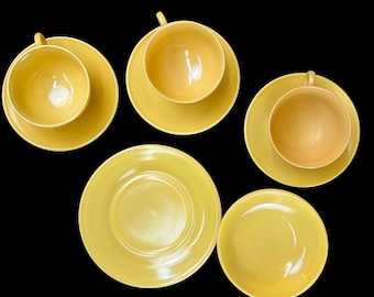 Hazel Atlas Moderntone Peach Platonite Cups Saucers Dishes 8 Pc Set
