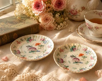 Vintage Chinoiserie Porcelain Bowls Pair Floral Cricket Trinket Dishes