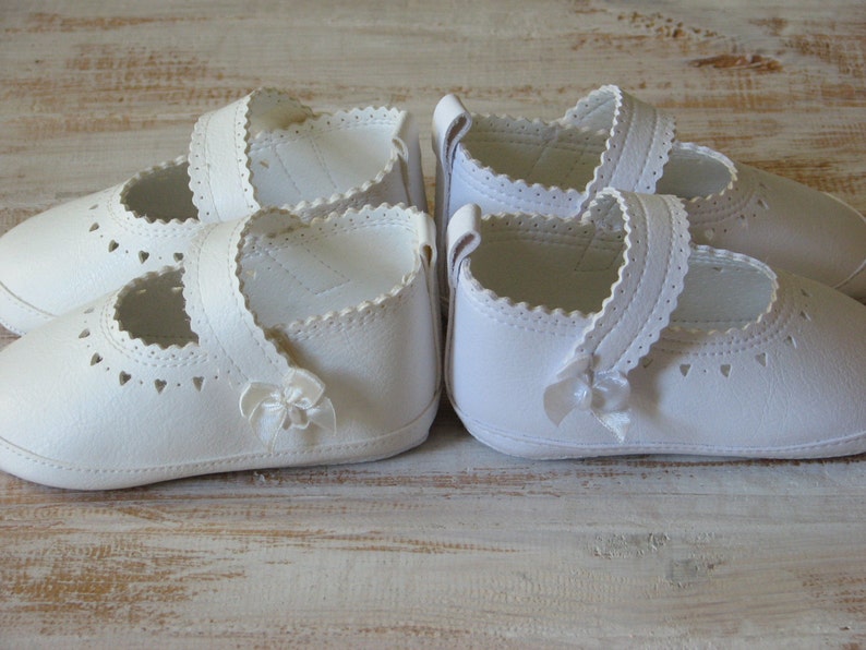 infant white shoes girl