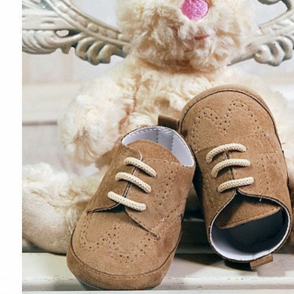 Baby shoes, toddler shoes, baby suede shoes, christening shoes, wedding baby shoes, baptism shoes, Beige baby shoes, Suede baby shoes