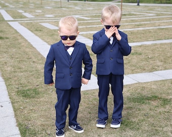 John - 4 pcs.boy suit Ring bearer outfit Wedding boy suit Navy boy suit Baby outfit Wedding outfit Toddler suit Baby boy suit Navy blue suit