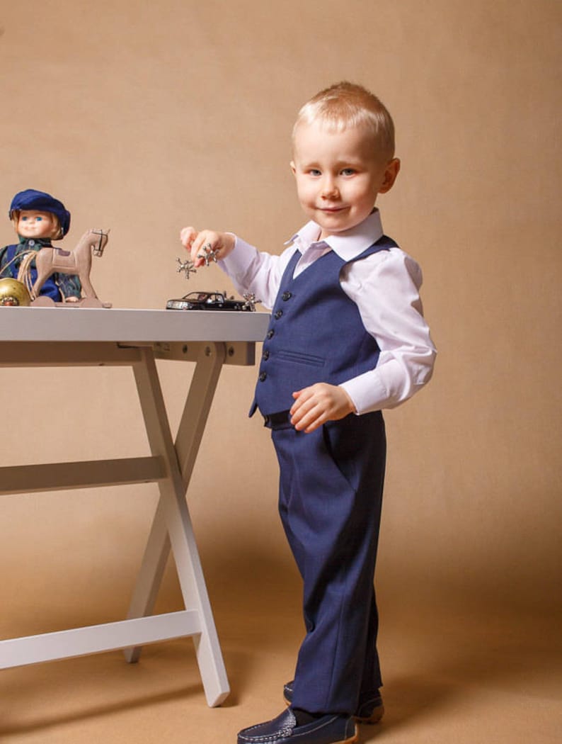 Liam boy suit,Navy blue wedding suit,Boy wedding outfit,Ring bearer suit,Baby boy suit,Wedding outfit,Toddler suit,Children wedding suit image 2