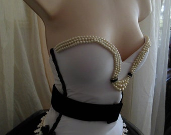 White & Black Sweetheart Corset with Pearl Neckline Size 36C, Handmade