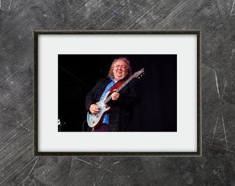 Bernie Marsden - An Original High Quality Concert Photo Print