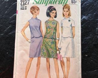 Vintage 1960s Two-Piece Dress Pattern // Simplicity 7127 > Size 14, Bust 34 > classic style, scalloped edge top