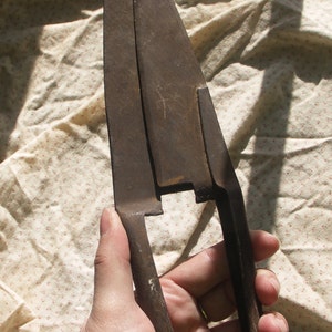 Antique Metal Sheep Shears // primitive, spinning, wool textile production