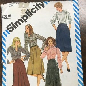 Vintage 1980s Misses&#39; Set of Skirts Pattern // Simplicity 6372, size 12, waist 26 1/2&quot;, unused &gt; pleats, zipper, belt