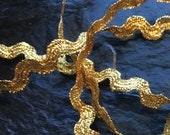 Vintage Gold Rick Rack 1 yard long, 1 4 quot wide by the yard, BTY metallic zig zag braid trim cut to order Made in Japan