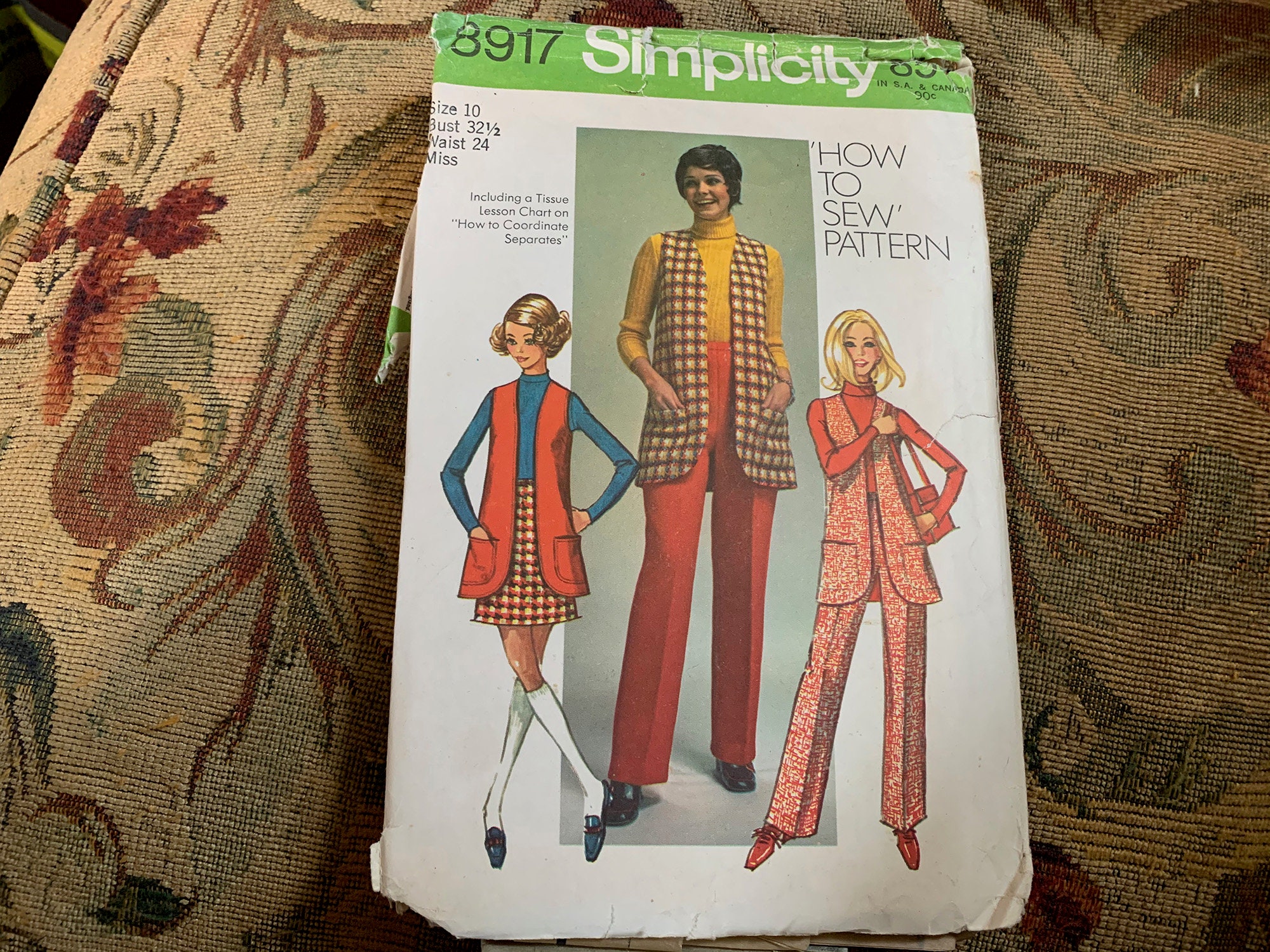 Vintage 1970s Long Vest, Mini-skirt & Pants Pattern Vintage 1970s Long Vest, Mini-skirt & Pants Pattern