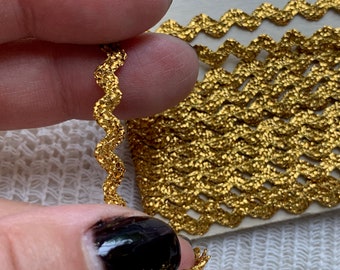 ART & CRAFTS METALLIC GOLD OR SILVER 5MM RIC RAC BRAID TRIMMING 20 MTR REEL ART & CRAFTS METALLIC GOLD OR SILVER 5MM RIC RAC BRAID TRIMMING 20 MTR REEL
