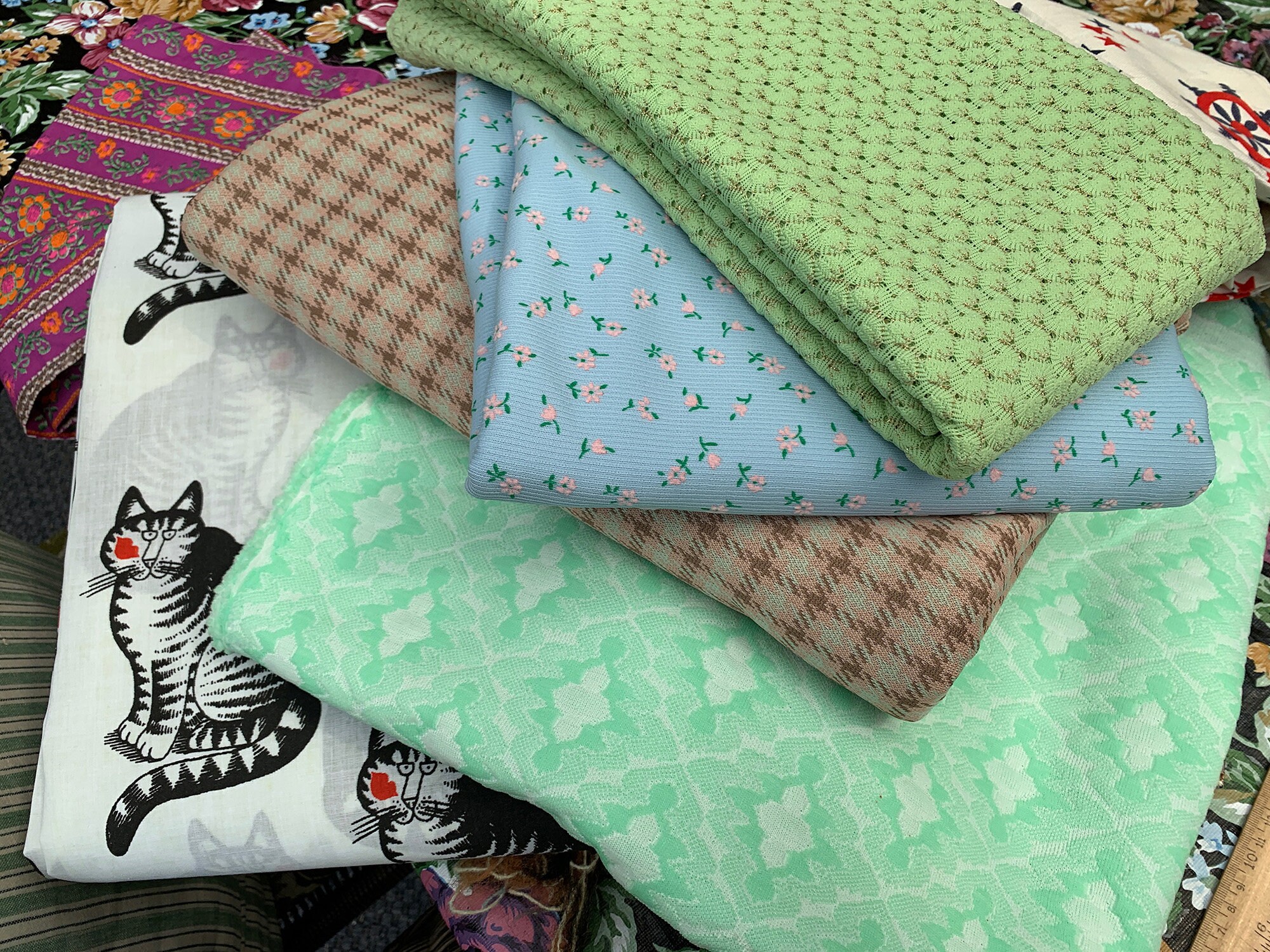 アンティーク雑貨 MAC Super Vintage Fabric 70s アンティーク雑貨 MAC Super Vintage Fabric 70s Retro Fabric