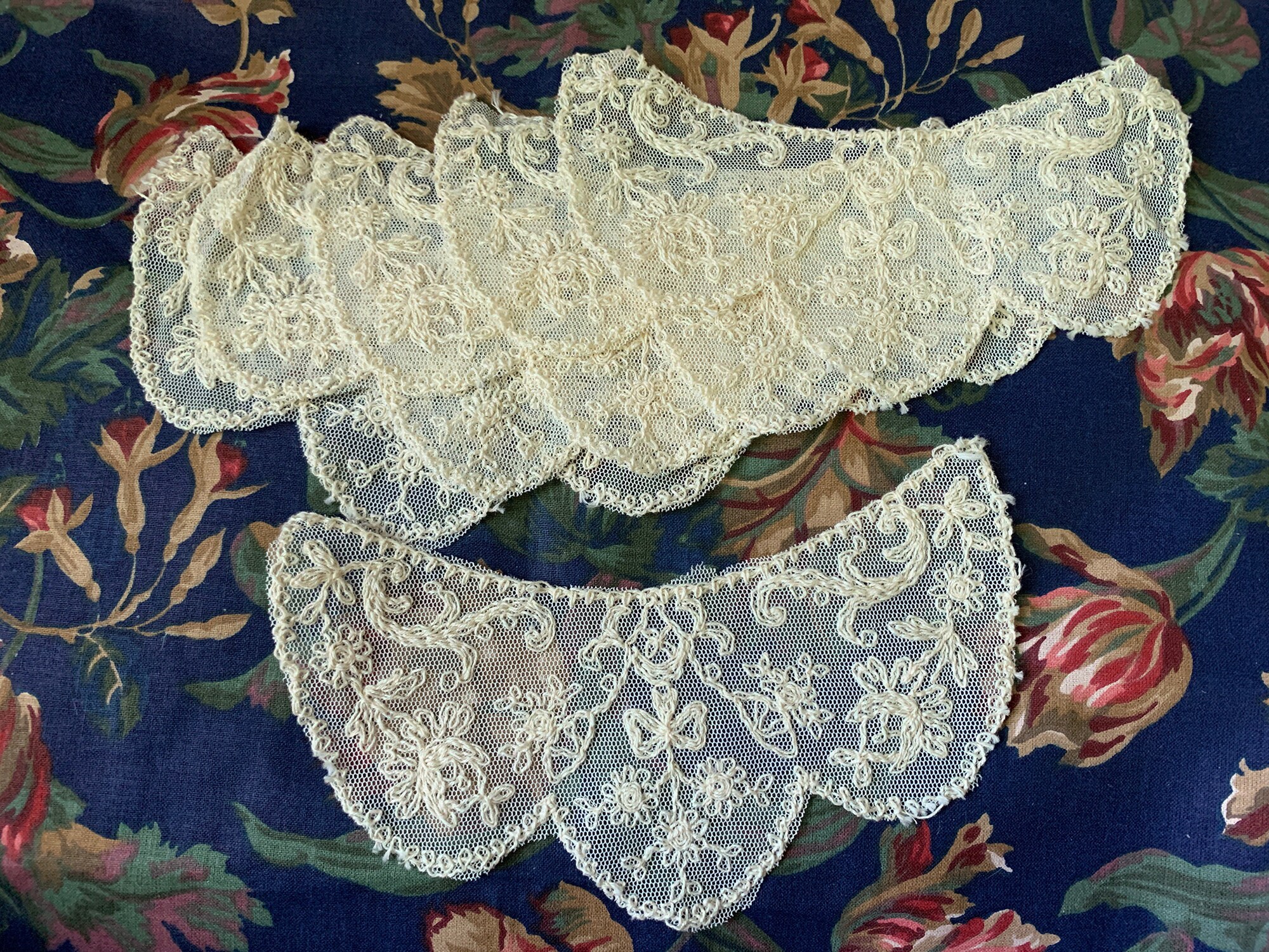 アンティーク ヴィンテージ スカラップ タンブール レース カラー