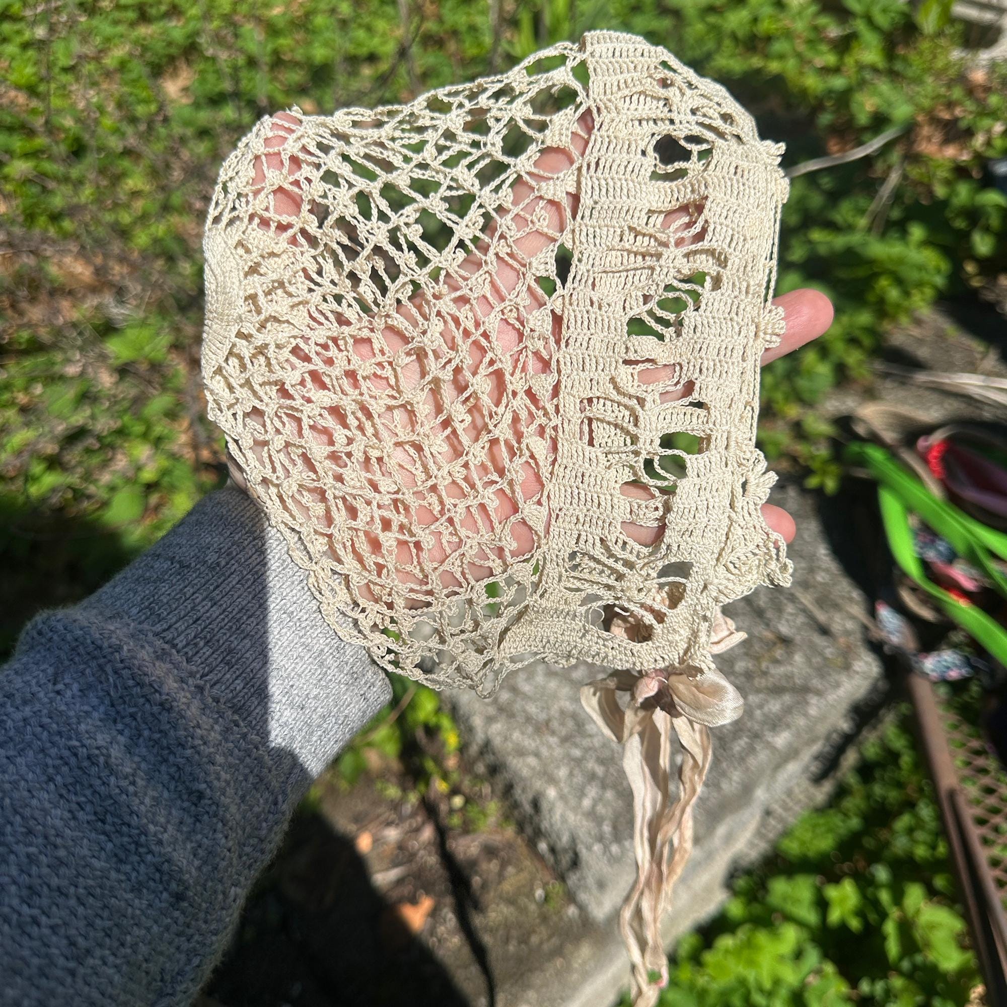 Joli Bonnet Bébé Crochet Dentelle - Pour Poupée Celluloïd (Années 40/50)
