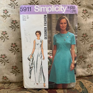 Vintage 1970s Misses&#39; Dress in Two Lengths- Designer Fashion Pattern // Simplicity 5911 &gt; Size 14, bust 36 &gt; great for polyester knits