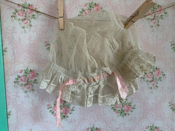 Antique Vintage Net, Lace & Ribbon Night Cap Bonn… - image 1