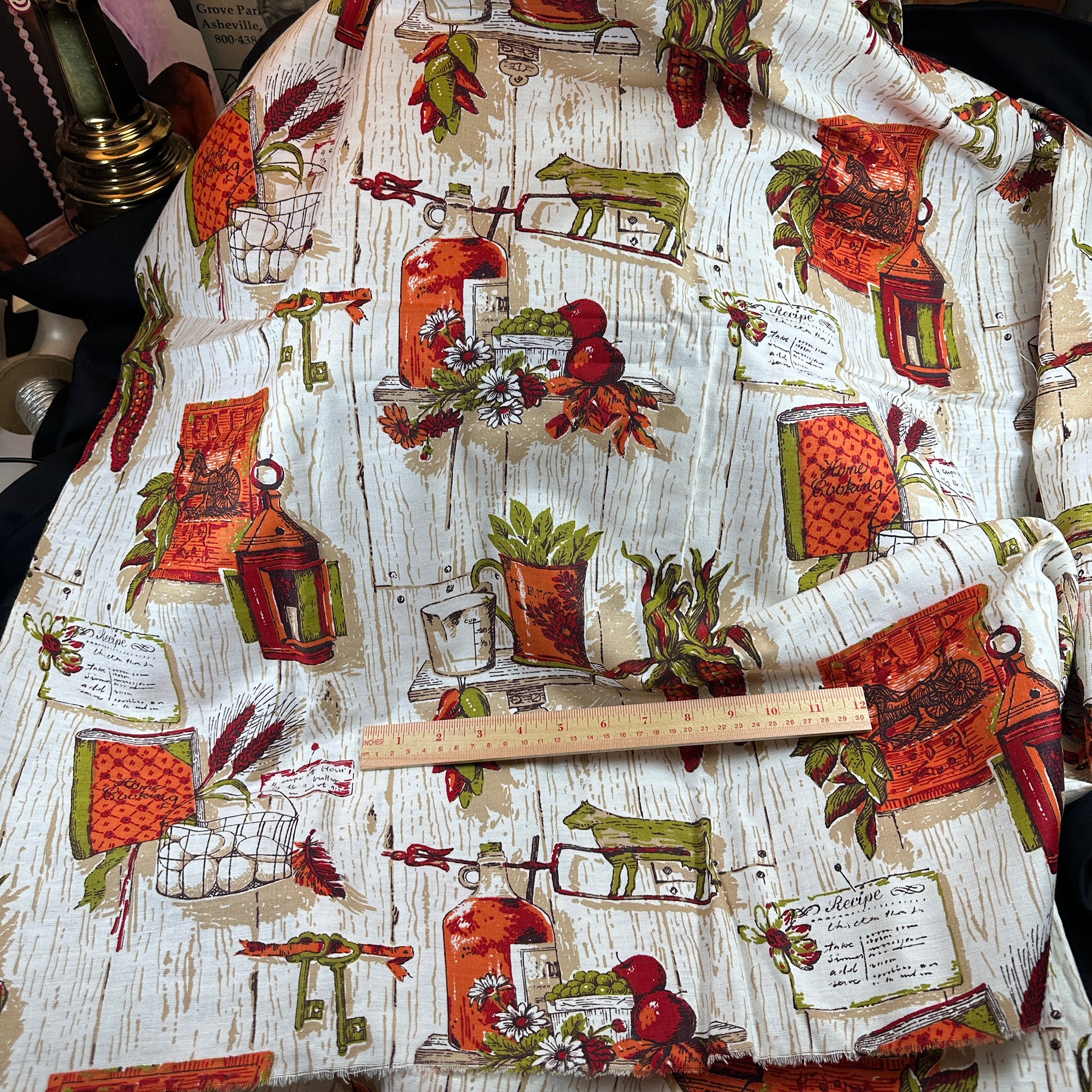 人気定番の Kitchen 1960s Vintage Print 71x36 // Fabric Linen 洋書