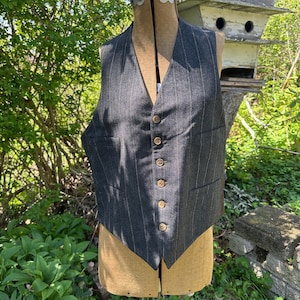 Vintage Pinstripe Grey Wool Waistcoat Vest // M-L &gt; 4 pockets, cinch &gt; blue & white pinstripes, herringbone twill &gt; 1920s-1930s-1940s