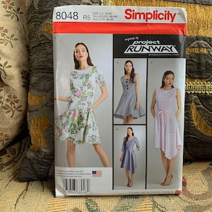 Misses Dress with Bodice and Skirt Variations Pattern // Simplicity 8048 > Sizes 14-16-18-20-22 > Unused > Project Runway
