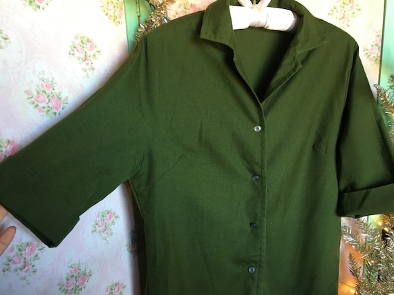 Vintage 1960s Avocado Green Shirtdress / 42" bust… - image 1