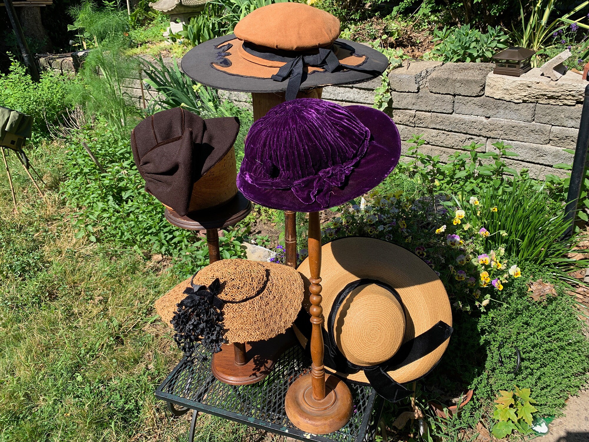 アンティーク雑貨 Old Elegant Hat Antique Circa 1918 Suffragist Hat // Rare Embroidered Tree 