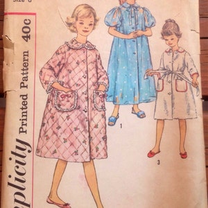 Vintage 1940 Girls' Nightgown & Robe in Two Lengths // Simplicity 3244, Size 6