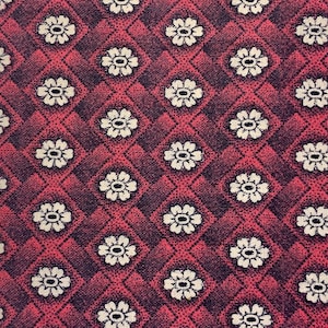 Antique vintage Floral Cotton Quilting Squares // 11 pièces: 4x5 » &gt; fleurs, géométrique zig-zag imprimé- picotage gris sur rose vibrant, blanc