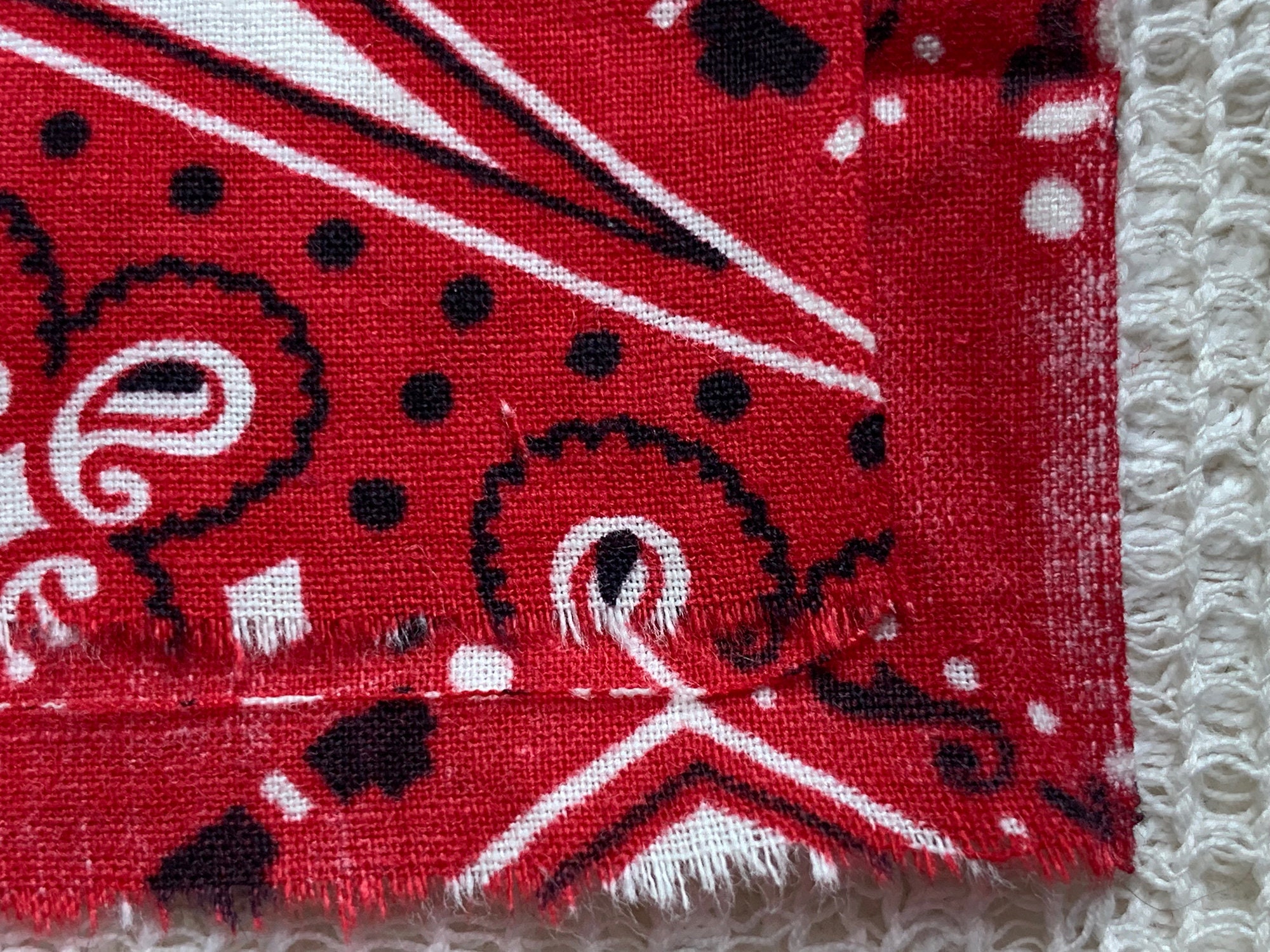 Vintage Red Bandana Print Fabric // 26.5x36