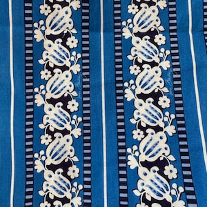 Blue Floral Stripe Fabric // 73x45” > Unused deadstock > Sharon Kessler for Vera Bradley, signature