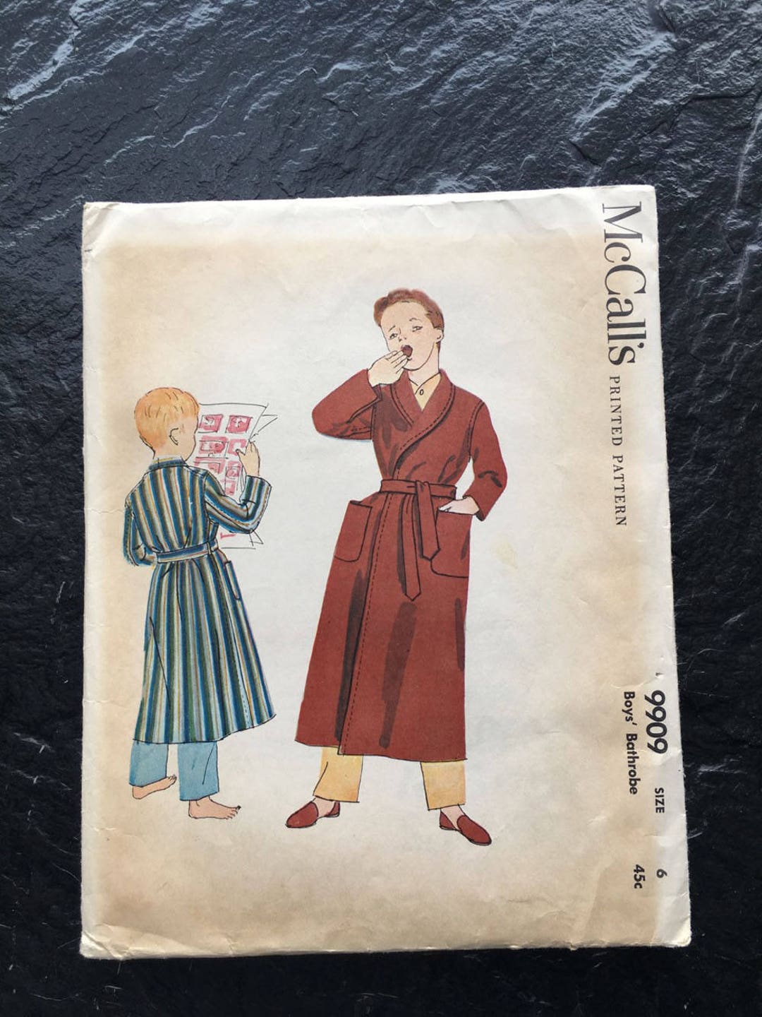 Vintage 1950s Child's Bathrobe Pattern // McCall's 9909 talla 6 Baño