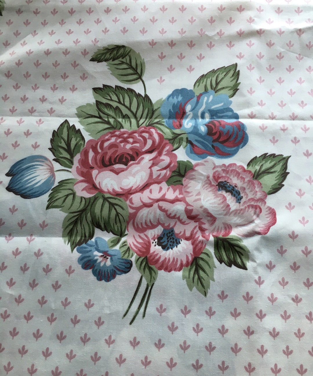 Vintage Waverly Cabbage Rose Decorator Fabric // 36x57