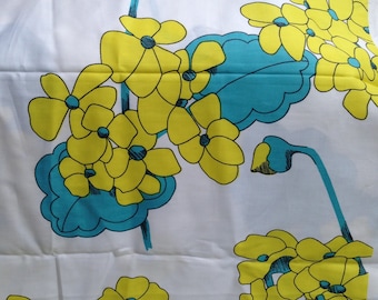Vintage Polished Cotton Geranium Fabric // 36x47" by the yard, BTY > Everfast > teal, aqua, turquoise, yellow large floral print