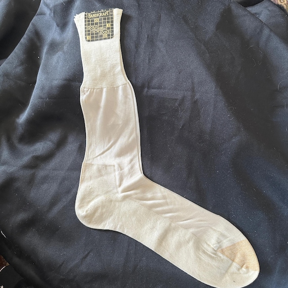 Vintage Mens Gold Toe Linenized Trouser Socks // Sz 11 1/2 > 11.5" foot, 14.5" long top-heel > early deadstock, original Handicraft label Vintage Mens Gold Toe Linenized Trouser Socks // Sz 11 1/2 > 11.5" foot, 14.5" long top-heel > early deadstock, original Handicraft label