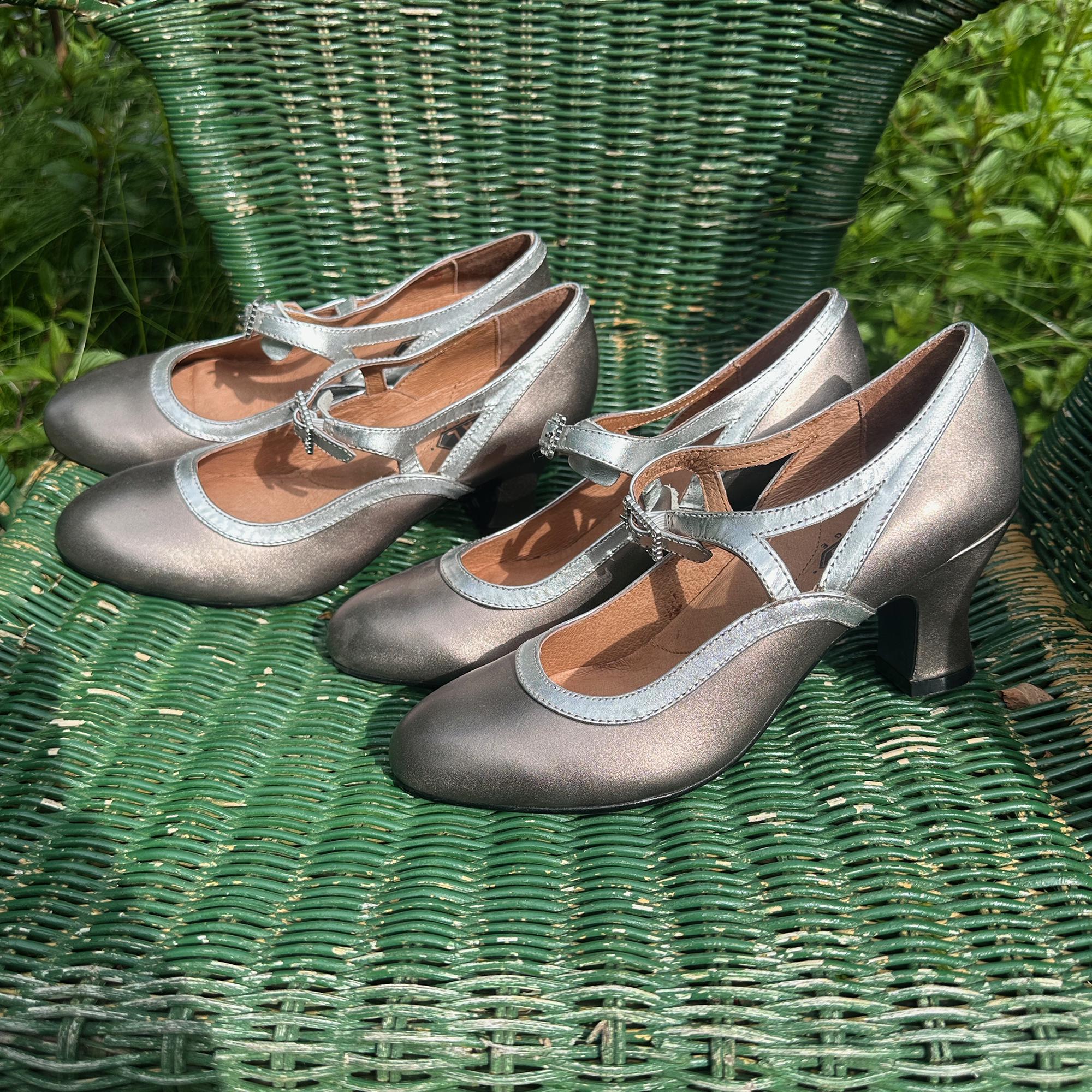 Mary Jane Shoes Flapper Style Shoes 1920's Inspired Mary Jane