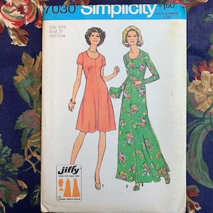 Vintage 1970s Dress in Two Lengths in Half Sizes Pattern // Simplicity 7030 &gt; Size 16 1/2 &gt; Unused, round neckline, back zipper, maxi, ankle