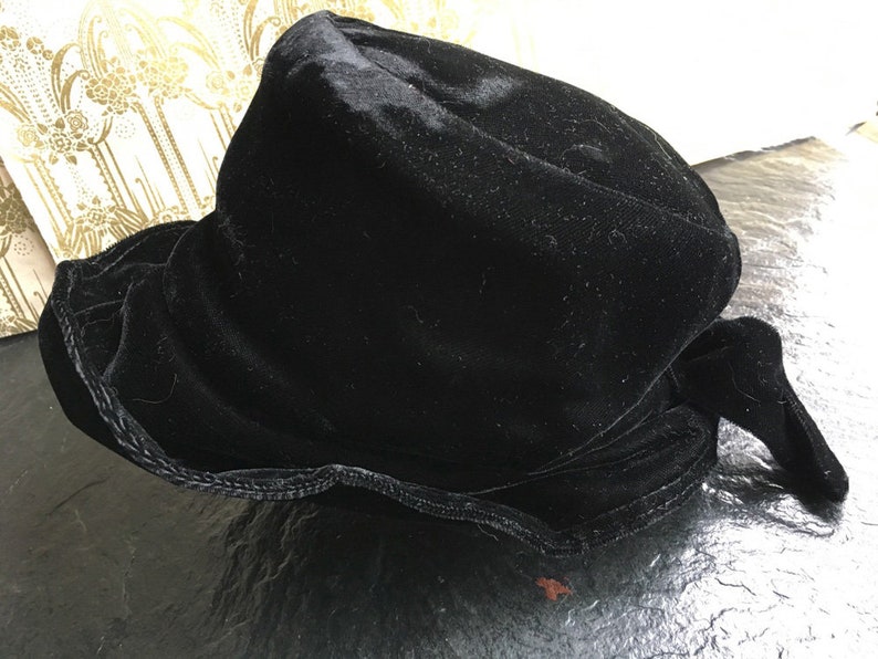 black velvet bucket hat