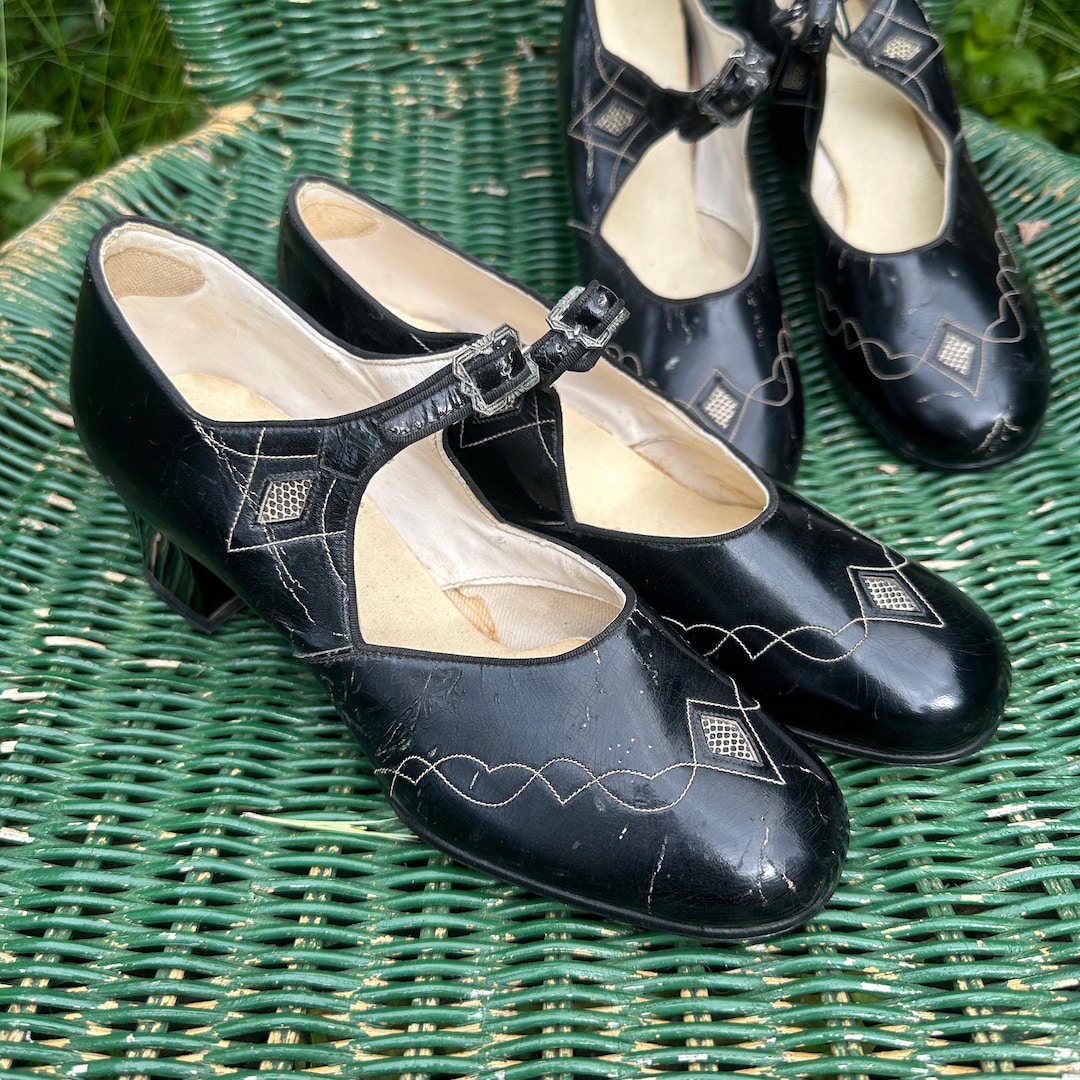 Vintage 1920s-1930s Art Deco Mary Jane Shoes Sz 6, Pr, Avail