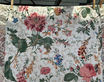 1990s Large Floral Print Polished Cotton Chintz Fabric // BTY
