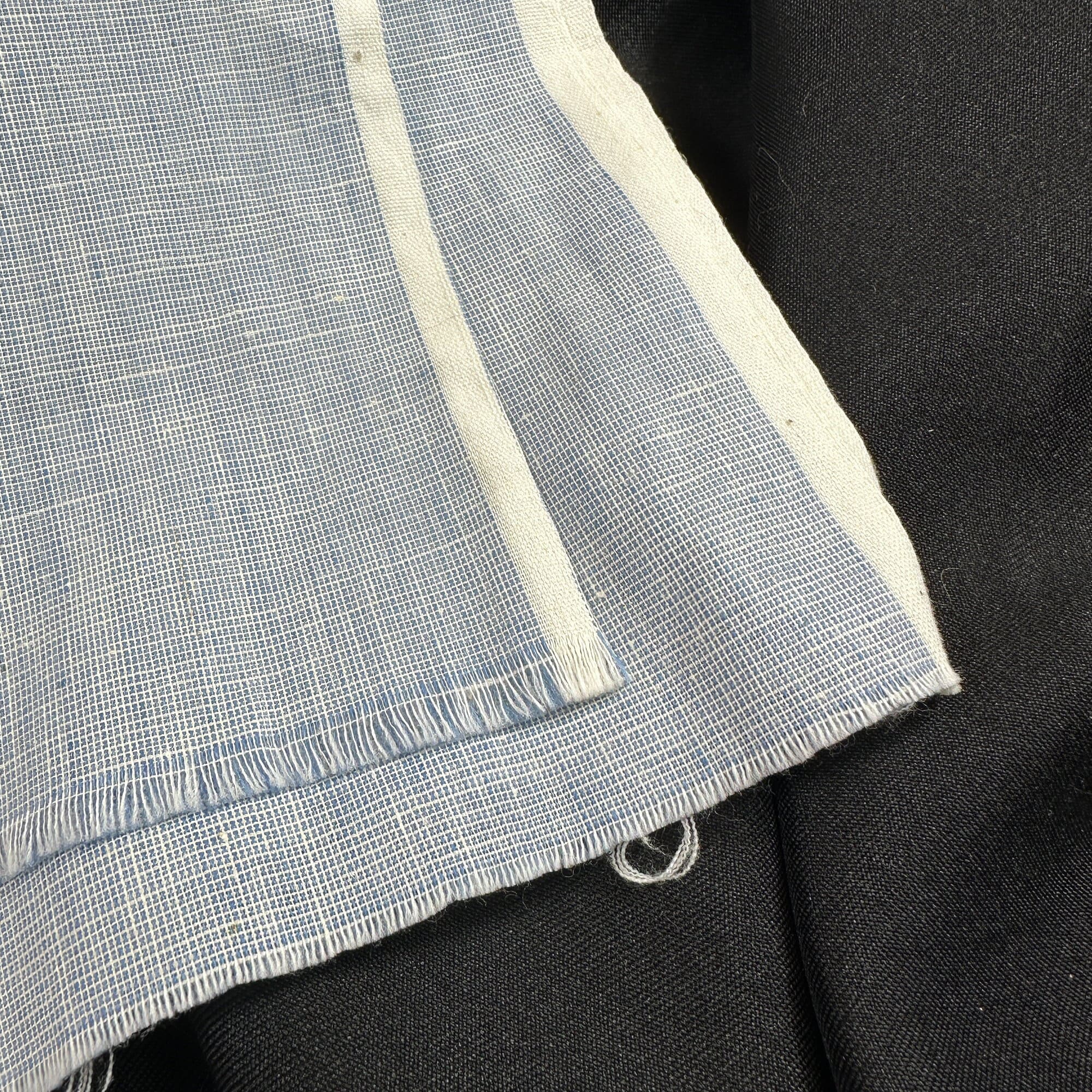 Vintage Light Blue Chambray Fabric // 91x45