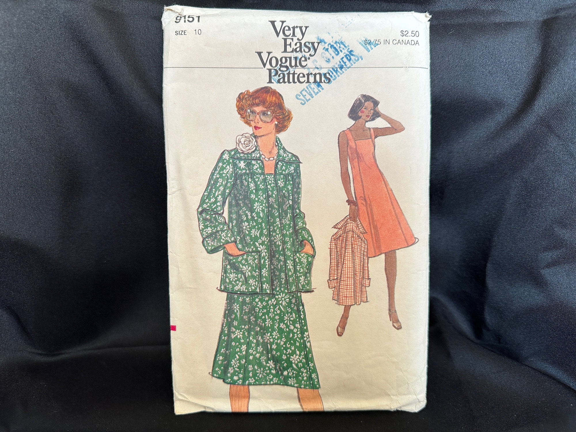 Vintage 1970s Dress & Boxy Smock Jacket Pattern // Vogue Vintage 1970s Dress & Boxy Smock Jacket Pattern // Vogue