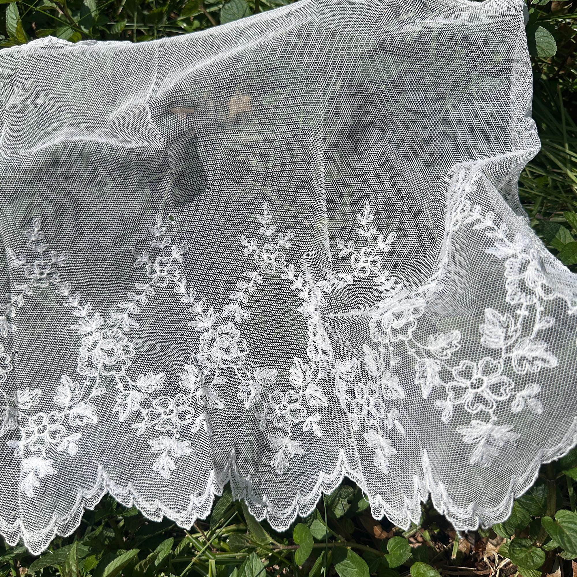 Lot De 11 Anciennes Dentelles Coton Blanc Festons - Ruban Galon Vintage Fabrication France
