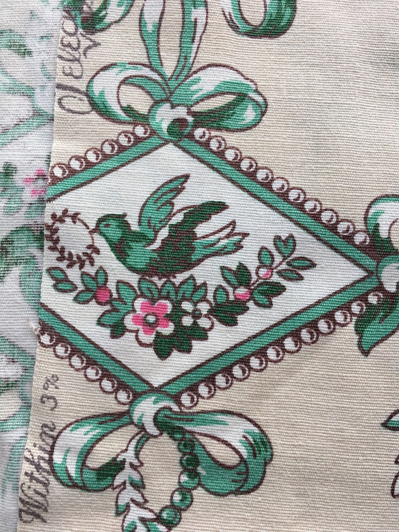 Vintage Bird /& Floral Cotton Decorator Fabric Curtain Panel 78x23.25 Select Vats Glaze-rite