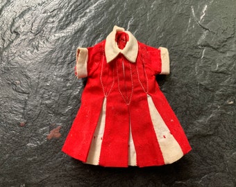 Vintage Doll Cheerleader Dress // 3.75" tall > red, white, contrast pleats, snaps in back