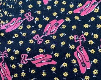 Vintage Ballet Slippers Print Fabric Scraps / many triangular pcs available &gt; pink, yellow, black &gt; novelty children&#39;s conversational cotton