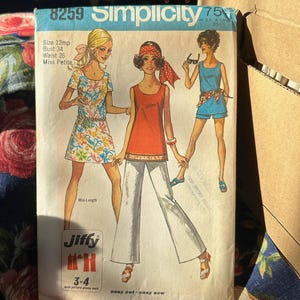 Vintage 1960s Petite Mini-Dress or Top, Bell-Bottom Pants or Shorts Pattern // Simplicity Jiffy 8259 &gt; Sz 12mp and/or 14 &gt; boho style