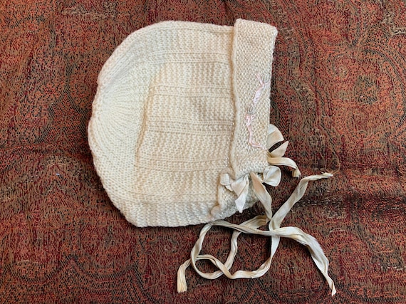 Antique Vintage Knit Ivory Wool Baby Bonnet, Cap … - image 1