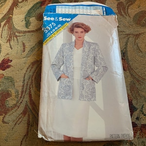 Misses&#39; Jacket, Top and Skirt Pattern // Butterick See & Sew 5575 &gt; size A: 8-10-12 &gt; loose-fitting blazer, straight skirt, pullover shirt