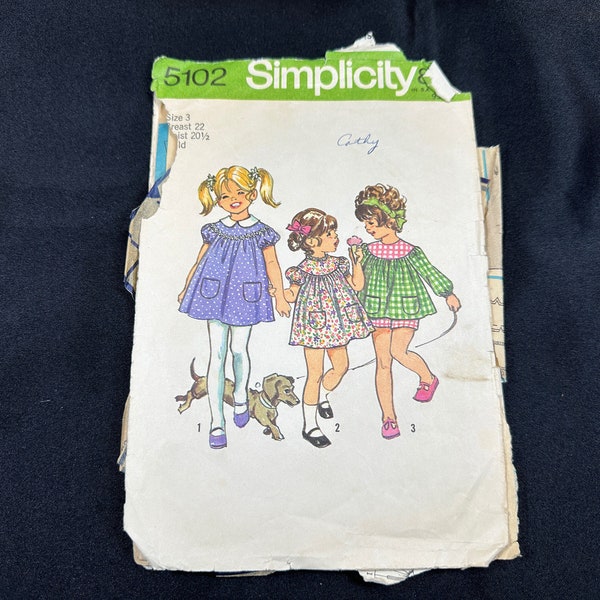 Vintage 1970s Child's Smock Dress or Top and Shorts Pattern // Simplicity 5102 > size 3 > retro, gathered to yoke, babydoll